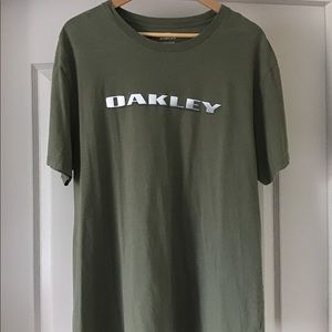 Oakley Village Park T-Shirt........XXL